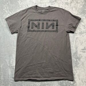 Nine Inch Nails Graphic T-Shirt Women M Charcoal Gray 2022 Tour Puff Print Logo